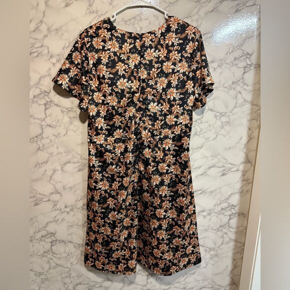 NEW ACLER Size 10 Tippet Midi Dress Flutter Sleeve Half Lined Floral Satin - Picture 12 of 16